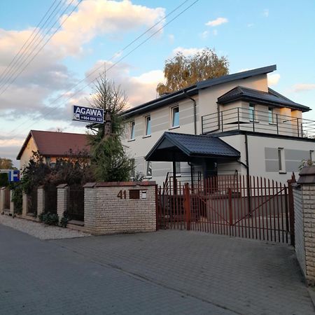 Pokoje Goscinne Agawa Łomianki Exterior foto